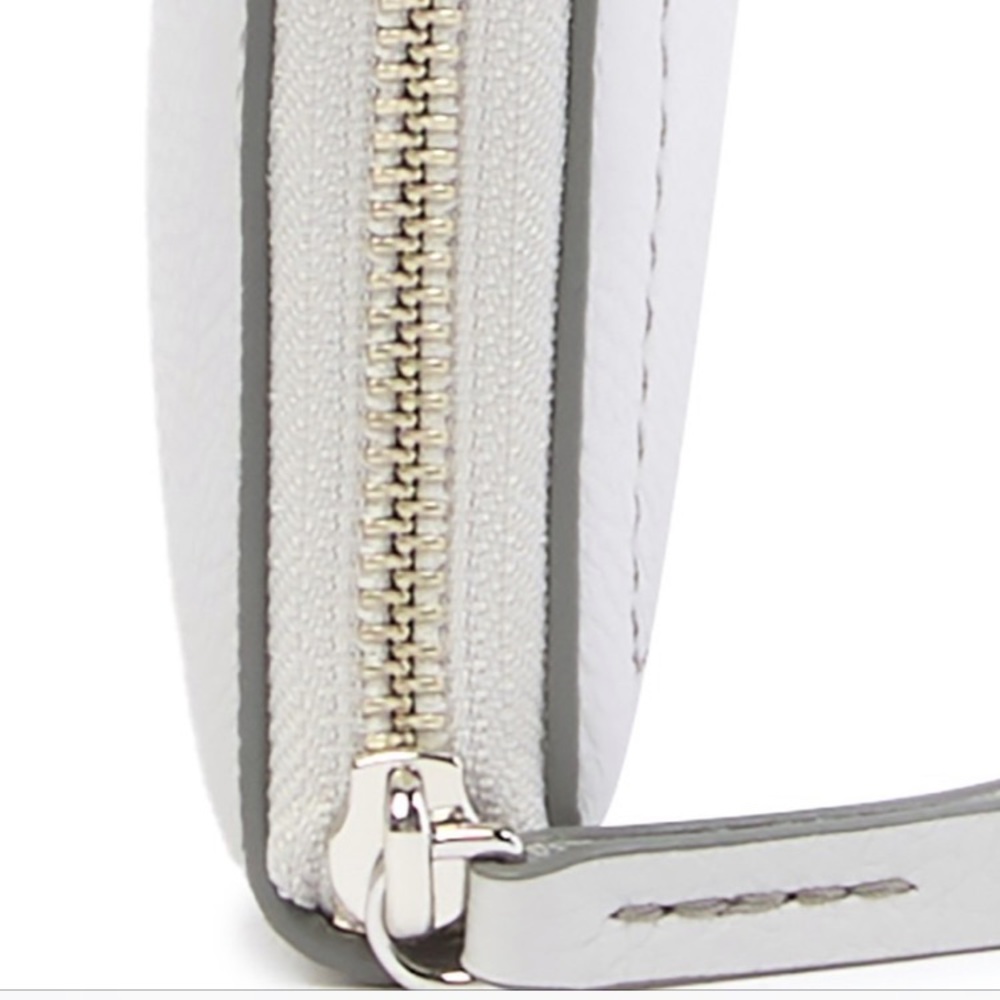 Marc Jacobs Continental Leather Wallett - Picture 6 of 8